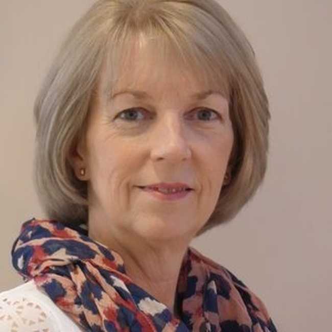 Portrait of Rosie Meddon