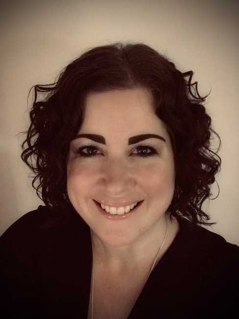 Portrait of Nina Kaye