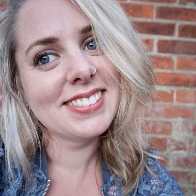 Portrait of Stephie Chapman