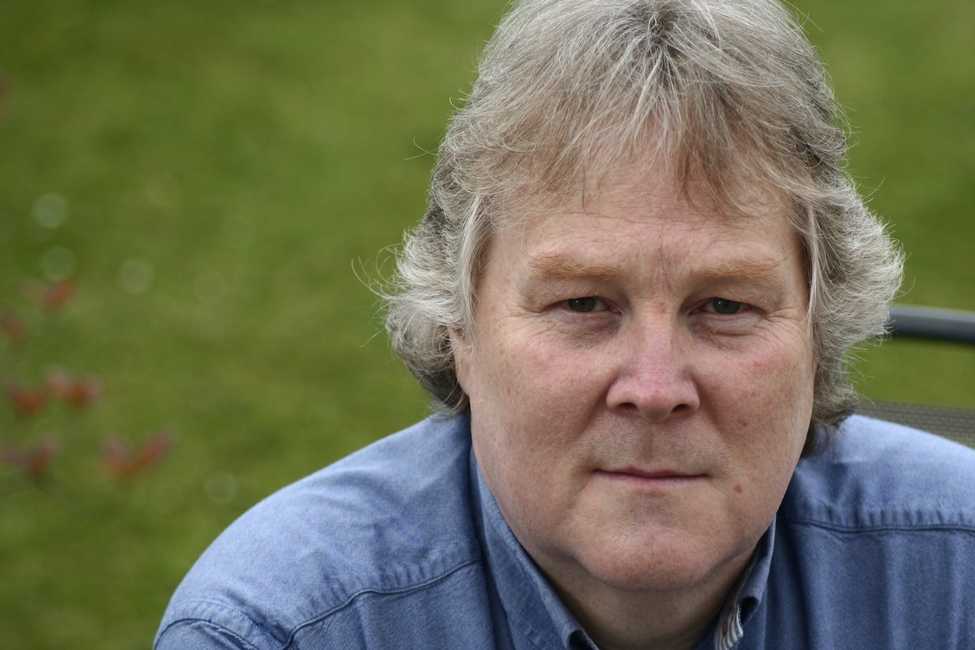 Portrait of Chris Lloyd